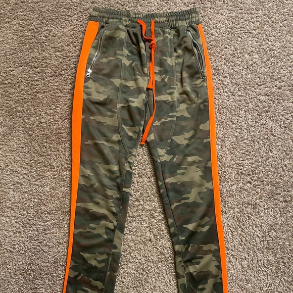 ODD Culture Camouflage Joggers Men’s Medium. - Picture 2 of 5